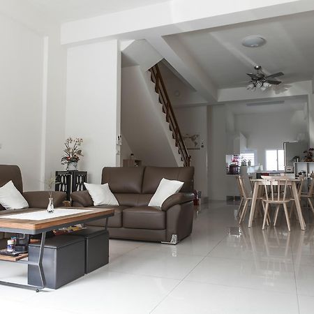 Beyond Home Jiaoxi Exterior foto